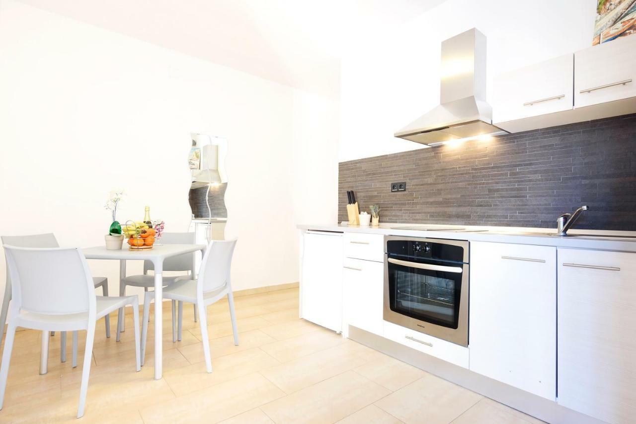 Very Special Apartments Пакоштане Экстерьер фото