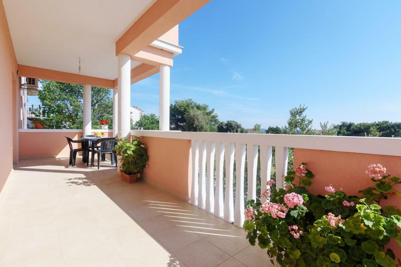 Very Special Apartments Пакоштане Экстерьер фото